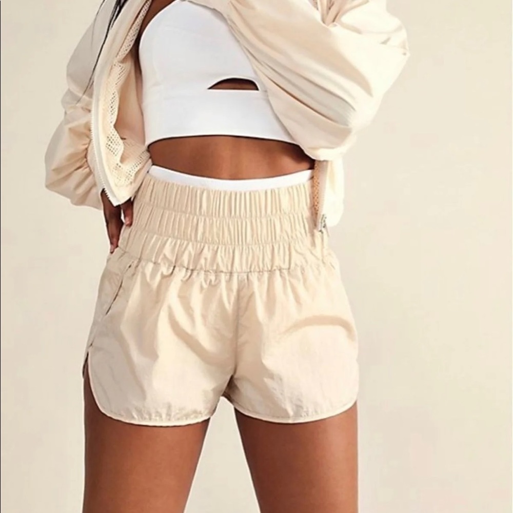 🚫SOLD🚫 Free People Movement The Way Home Shorts in Tahitian Vanilla!